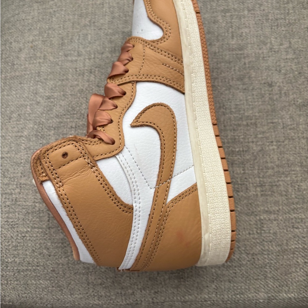 Nike Kids Satin Lace Sneakers - White and Tan